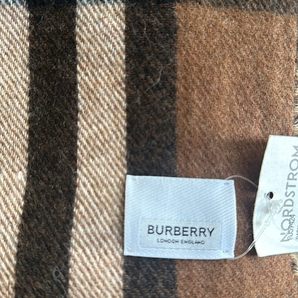 Burberry Dark Birch Brown Scarf Reversible - Picture 3 of 7